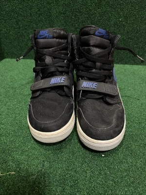 Size 7 - Air Jordan Legacy 312 Knicks - image 1 of 4