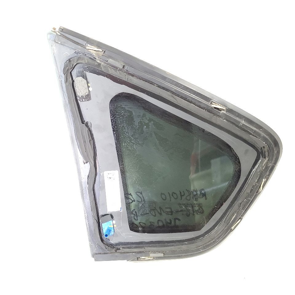 2017 18 19 20 21 22 23 2024 Maserati Levante OEM Right Rear Side Quarter Glass