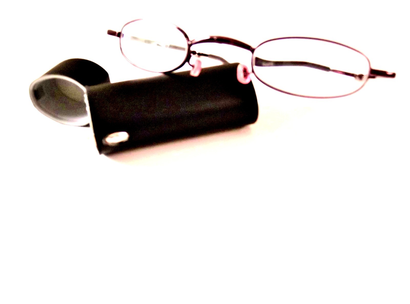 TUBE FOLDING OPTICAL READING GLASSES W CASE CLOSEOUT LOT 2 PACK +1.50 TFR4520-2