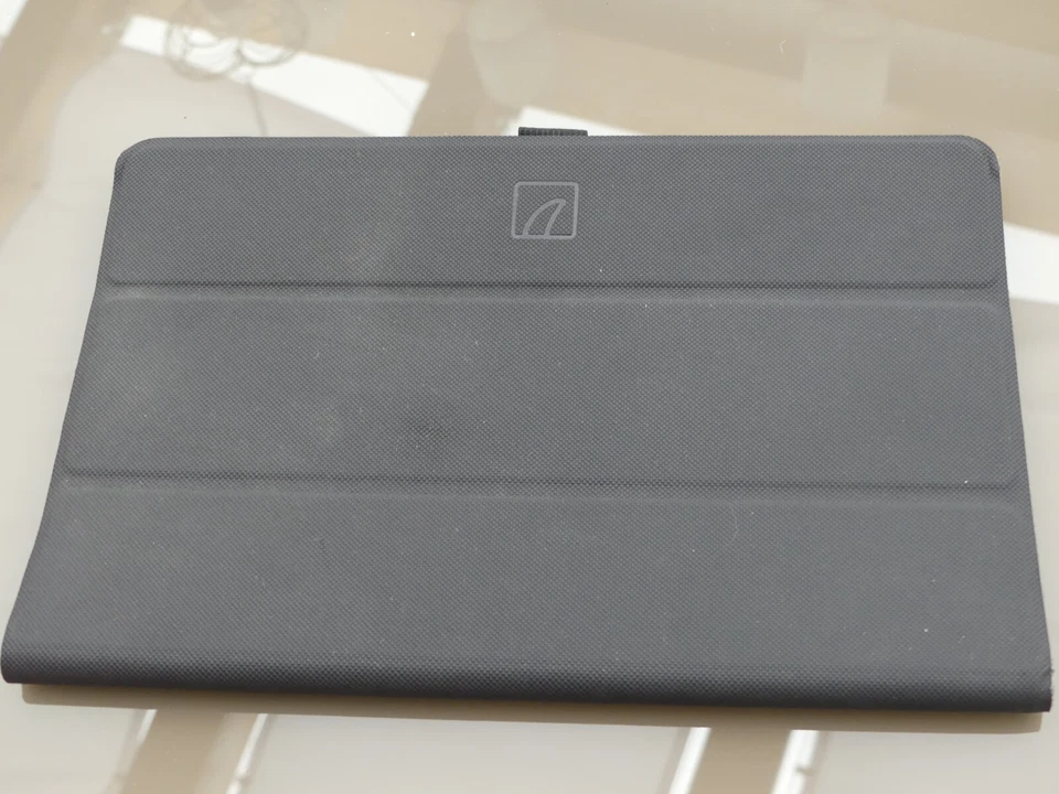 TUCANO Tablet Hülle schwarz
