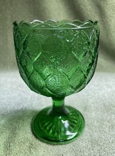 Vintage Emerald Green Pressed Glass Pedestal Compote / Goblet Vase, Harlequin Diamond Pattern with Scalloped Rim — listing 4