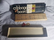 2 Player Cribbage Board, VTG 1968 Wooden Game with Wood Pegs by E.S. LOWE