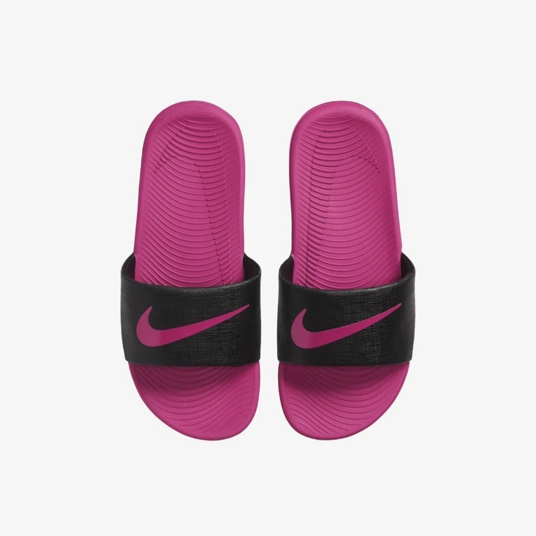 Nike top slides 7y