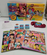 Cover to Cover Fast Flippin Magazine Game by Milton Bradley - 2004 Ed - Complete