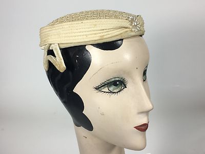 ?HP?VTG 1950s Cream Celluloid Mesh Pearl-Look Wedding Toque Hat ChapeauxOriginal $_57.JPG?set_id=880000500F main image 2