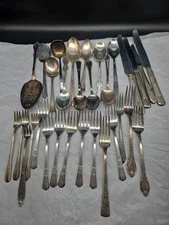 Vintage Silver Plated Assorted Misc Lot Flatware (31)