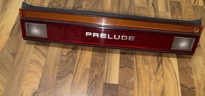   1988 1989 Honda Prelude Center Tail Finish Reverse Lights Panel OEM