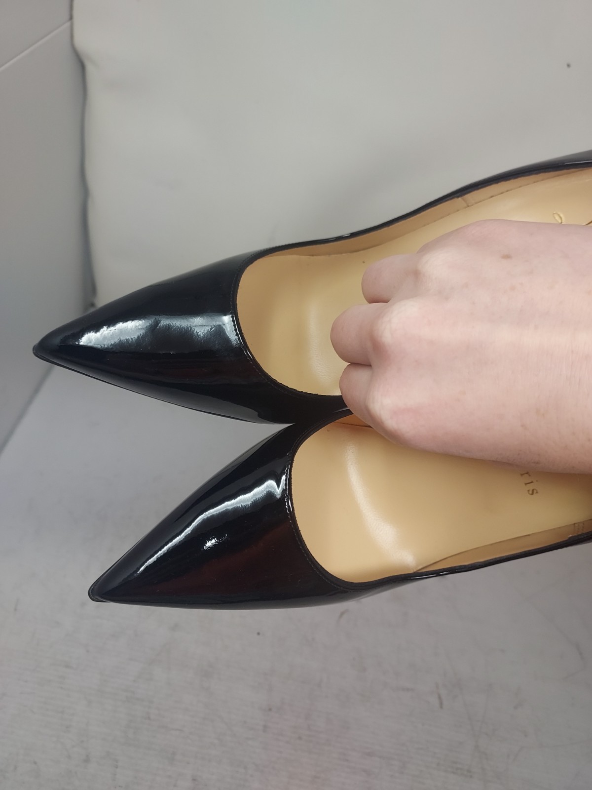 Christian Louboutin EU 42.5 US 12.5 Women NEW So Kate Black Patent Leather Pump