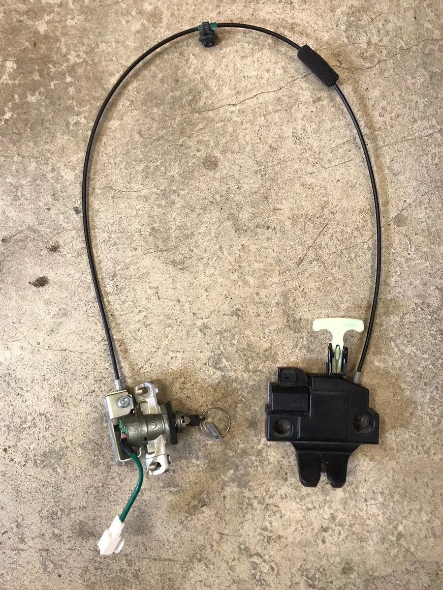 2014-2017 Lexus IS250 IS350 Trunk Lock Latch Actuator Assembly OEM