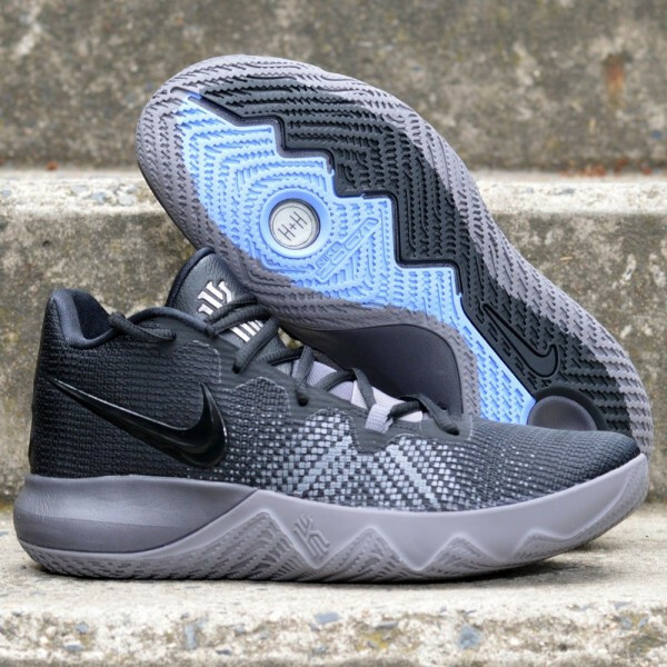 kyrie flytrap black grey