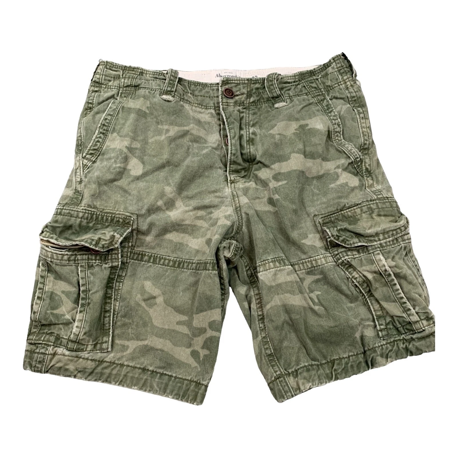 Pantalones cortos de carga para hombre Abercrombie & Fitch de camuflaje