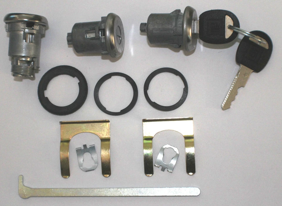 Nuevo BUICK GM OEM Juego de llaves de cerradura de maletero/puertas cromadas con llaves a juego Foto 3 de 3