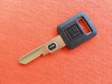 GM LOGO IGNITION VATS RESISTOR KEY B62 NUMBER 2 CHEVY BUICK PONTIAC CADILLAC