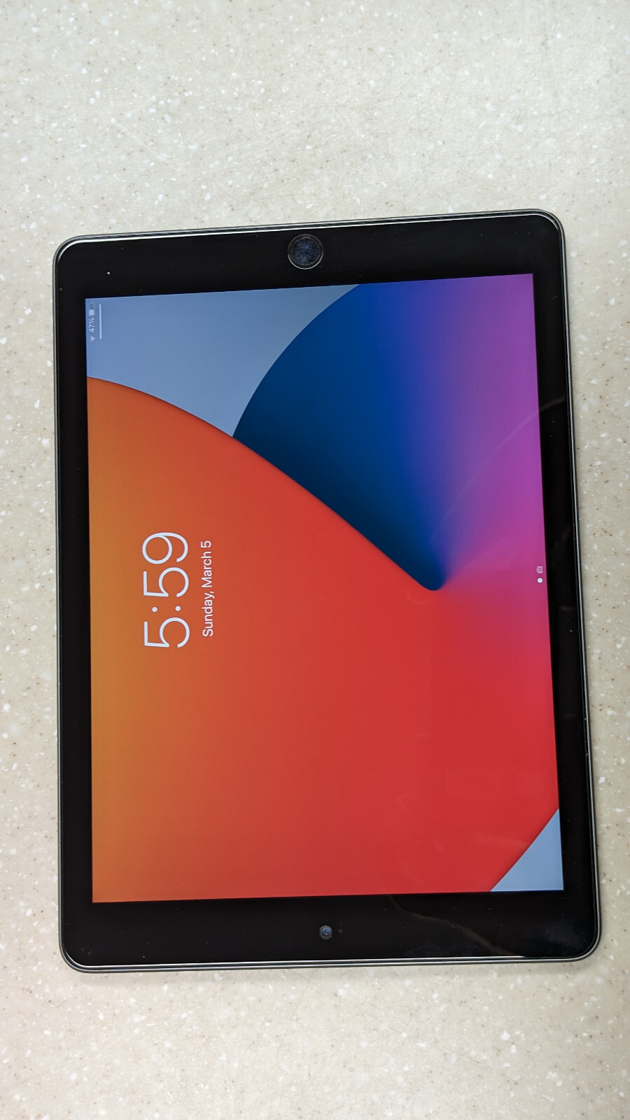 Apple iPad (6th Generation) 128GB, Wi-Fi, 9.7in – Silver – I.E.T.