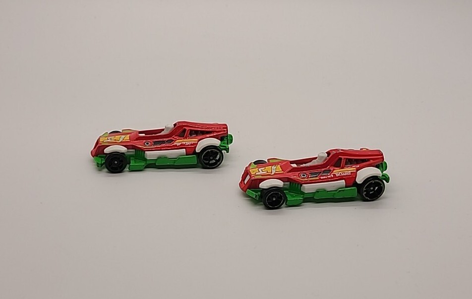 2) 2006 Mattel HotWheels Med-Evil 609 Ostendorff McClone