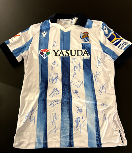 Win a signed Andre Onana shirt | Manchester United