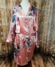 Pink Peacock Floral Pattern Satine Women's Sleepwear Lightweight 3/4 Sleeve Robe