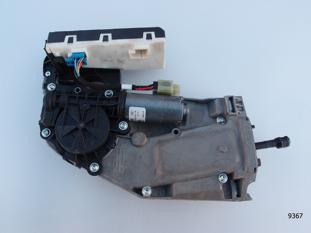 OEM MERCEDES GLC X253 C253 TAILGATE BOOTLID LIFTING MOTOR CONTROL