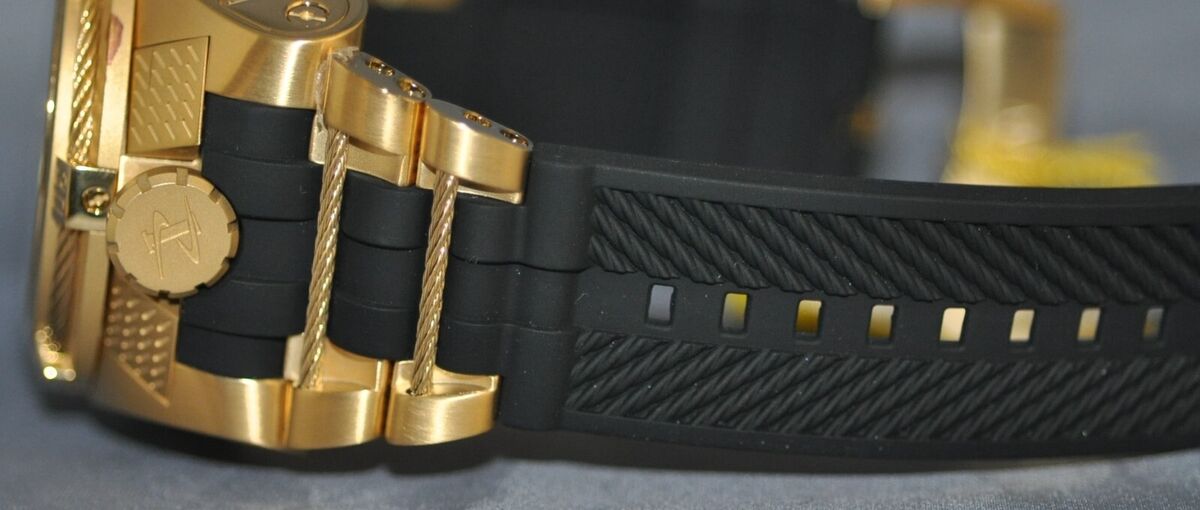 Invicta Reserve Bolt Zeus Tria Swiss Made Chrono Black Poly Invicta Reserve Bolt Zeus Tria Swiss Made Chrono Black Poly