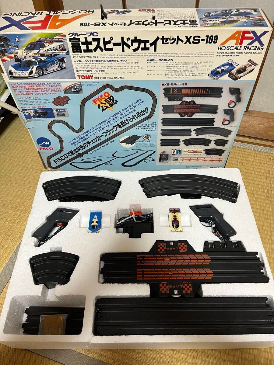 AFX Fuji Speedway Set XS-109 Slot Car Track Tomy Rare AFX Fuji Speedway Set XS-109 Slot Car Track Tomy Rare