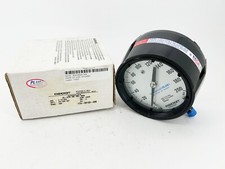 New Ashcroft 45-1279-SS-02L-200 Pressure Gauge 4-1/2" Dial 316 Tube 200PSI