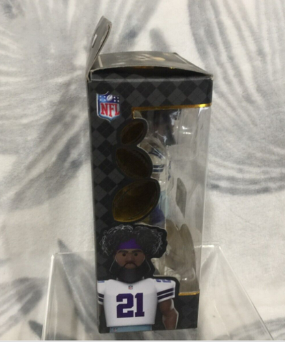 Funko Gold Exclusive NFL Premium Vinyl Chase Ezekiel Elliott Dallas Cowboys New - Picture 3 of 4