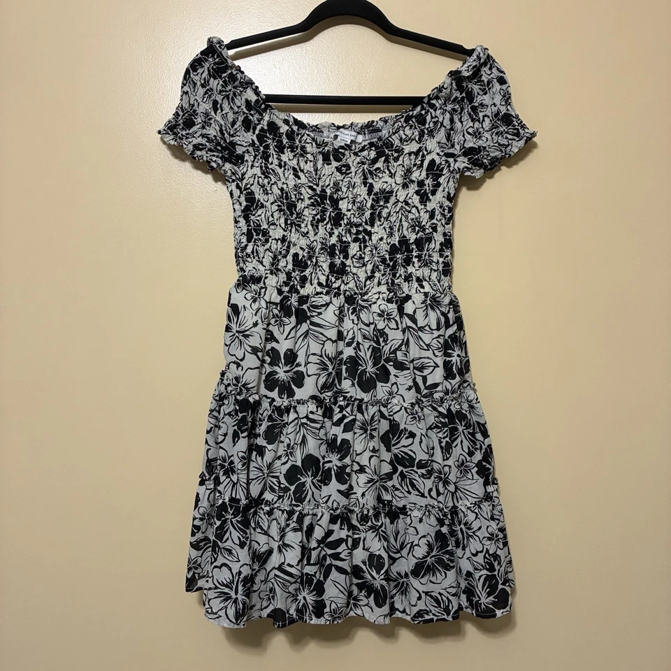 Mini Vestido American Eagle Estampado Cuello Cuadrado En Niveles Floral Mujer Pequeño Blanco Foto 4 de 4