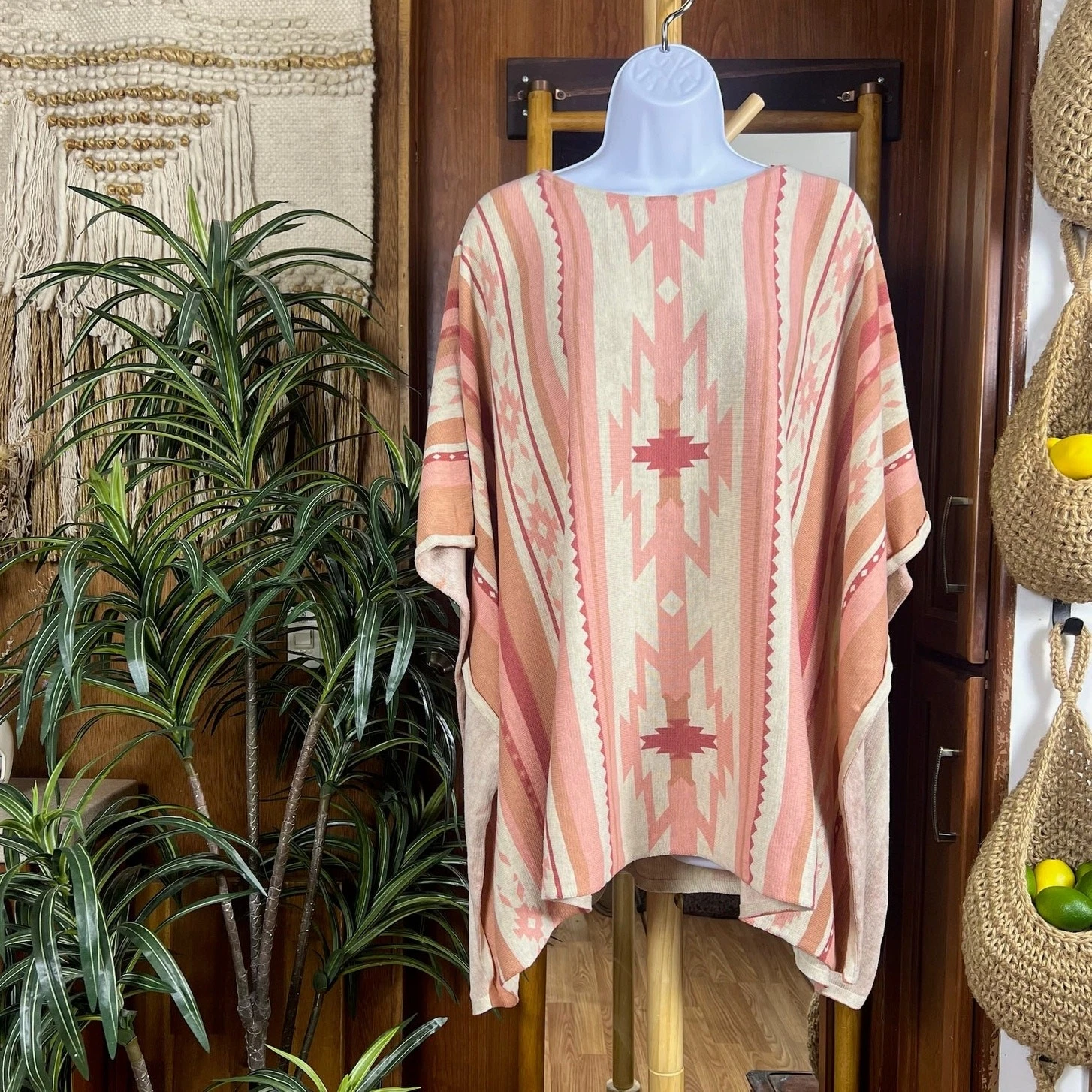 Coldwater Creek Aztec Knit Poncho OS Pink Cotton Southwestern Boho Sweater Wrap