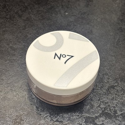 No7 Flawless Finishing Pressed Powder 10g - Translucent - Brandneu 
