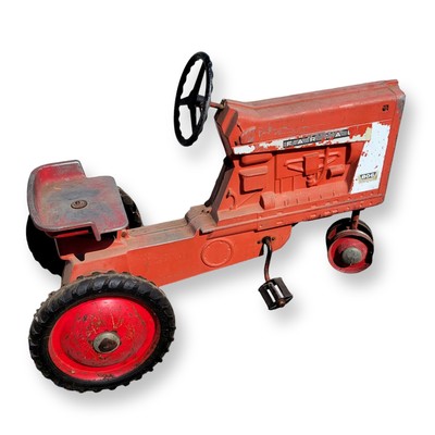 International Harvester Farmall Model 806 Pedal Tractor Ertl