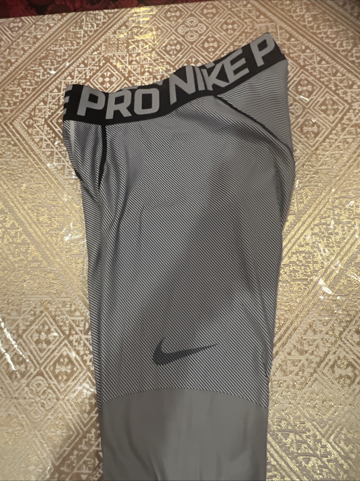 Pre-Owned Nike Pro Hyperwarm Lines Compression Pa… - image 15