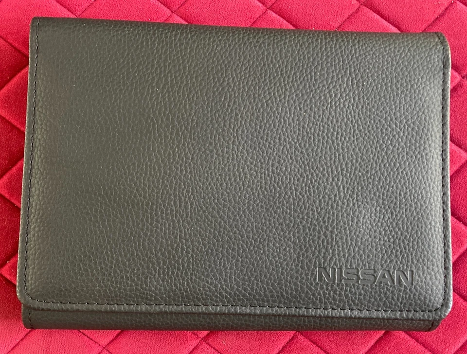 Nissan MICRA libretto Uso e manutenzione 2004 Con cover - Immagine 3 di 4