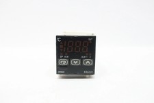 Omron E5CSV-R1TD Temperature Controller
