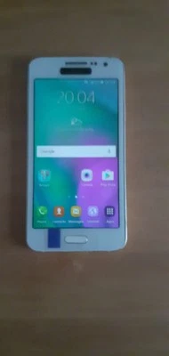 Samsung Galaxy A3 SM-A300FU - 16GB - Pearl White (Unlocked) Smartphone