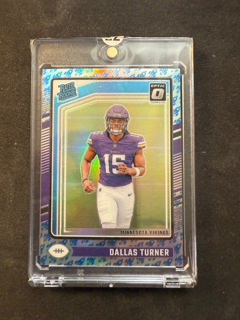 2024 Panini Donruss Optic Rocket Emoji Dallas Turner Minnesota Vikings #224 RC