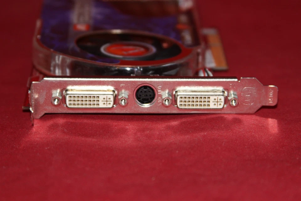 VisionTek ATI Radeon X1950 PRO, 256MB 256BIT GDDR3, AGP Graphics Card - Image 4 of 4