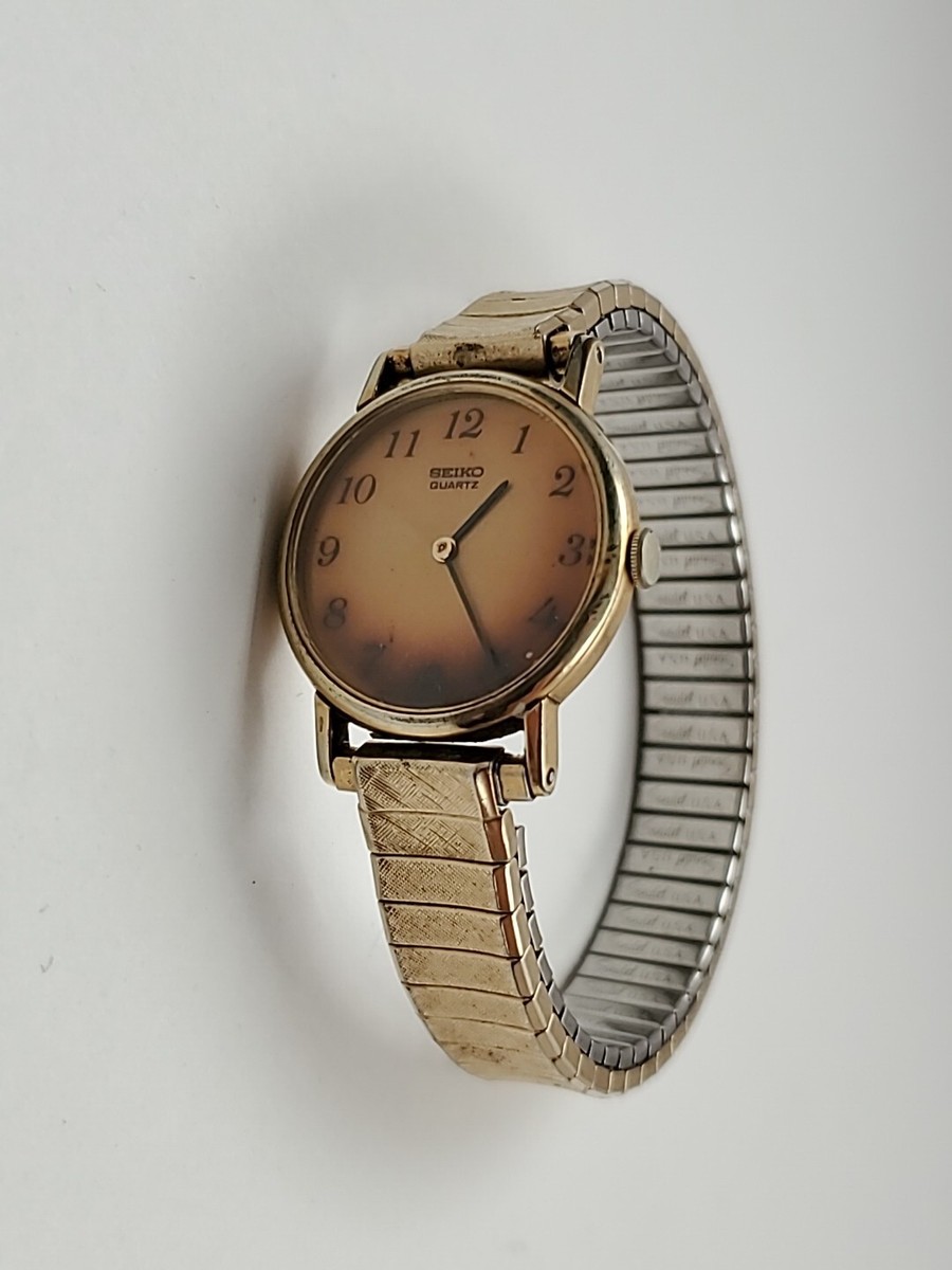 Vintage Seiko 6 Jewels Quartz Ladies Watch New Batt. Works 