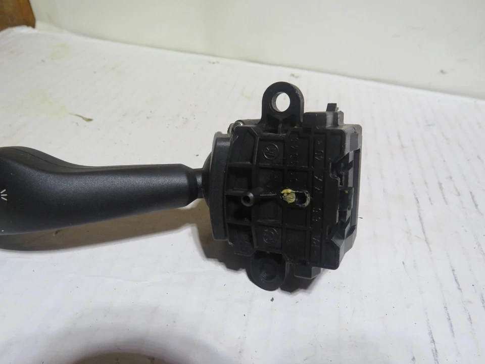 Interruptor intermitente intermitente intermitente BMW X5 2002 Foto 3 de 4