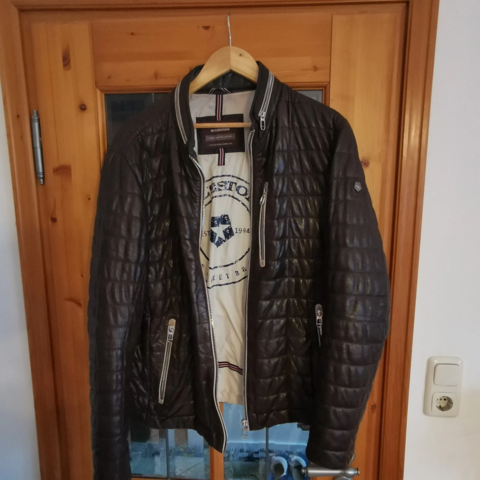 Great dark brown leather jacket Milestone men's size 54/XL hardly worn NP €299 image 1
