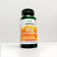 Swanson Vitamin B12 Cyanocobalamin 250 VegCaps 500 mcg for Energy Metabolism