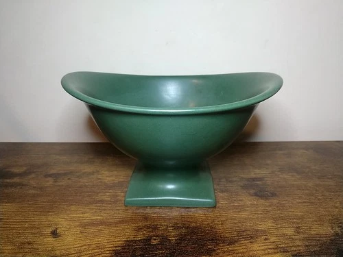 Red Wing Style Pottery Mid Century Modern Green Pedestal Bowl Vintage