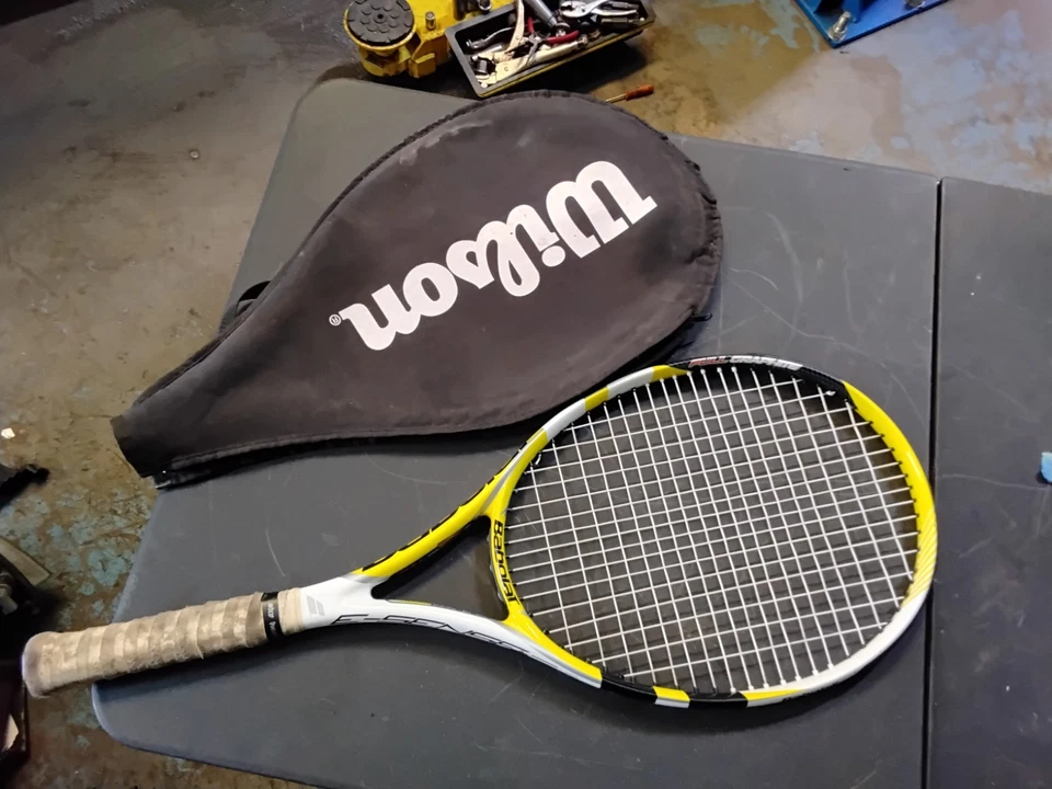 Racks de tênis - Imagem 2 de 2