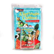 NEW VEGGIETALES A VERY VEGGIE CHRISTMAS CASSETTE TAPE  ACTIVITY BOOK