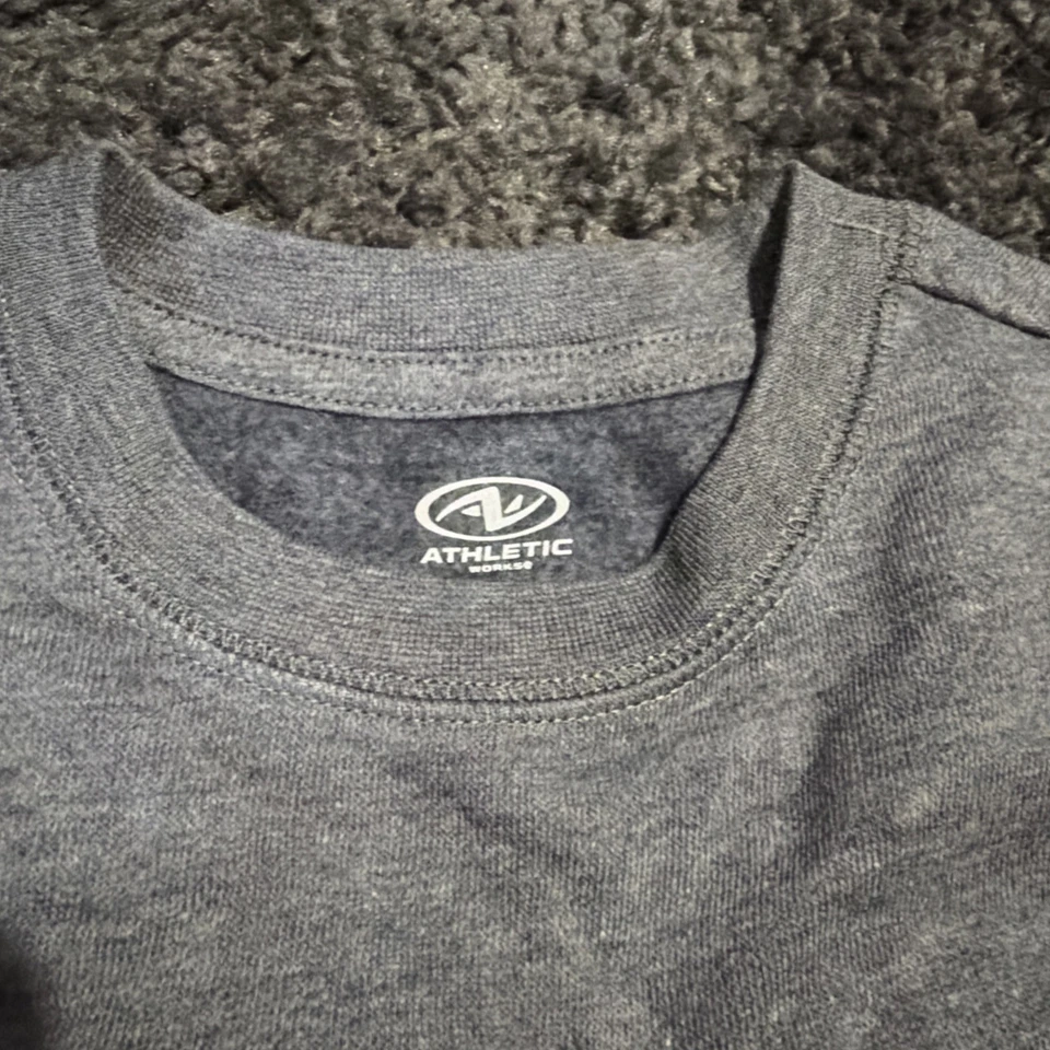 Athletic Works Gray Crew Neck Long Sleeve Sweatshirt Pullover Kids Sz XS - Image 2 of 3