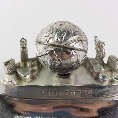 VTG 1960s World's Fair New York Souvenir Unisphere U.S. Steel Skyline Ashtray - Picture 3 of 8