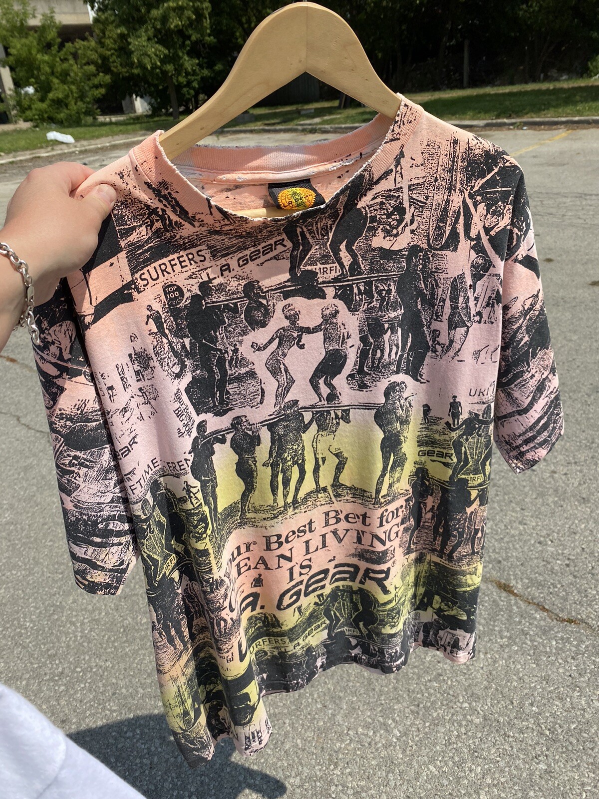 Vtg 90s LA GEAR All Over Print Surf Ocean Pacific Tshirt Mosquitohead Sz S