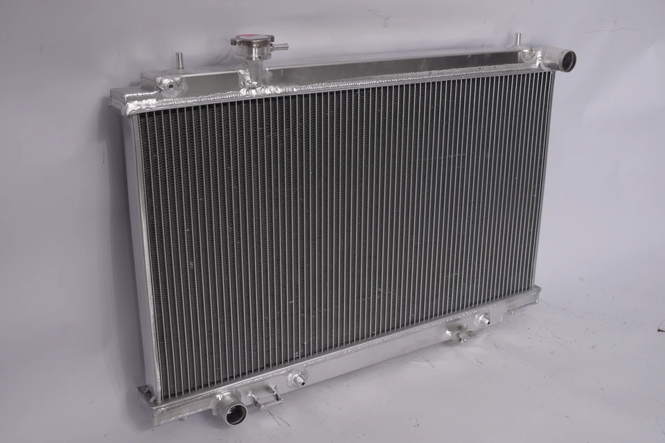DPI2576 2Rows Radiator For 2003-2006 2004 2005 Nissan 350Z 3.5L V6 All Aluminum Foto 4 de 4