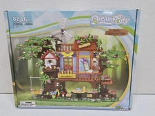 Dream City Bush Exploration Tree House Building Block Kit 824 Pieces NEW