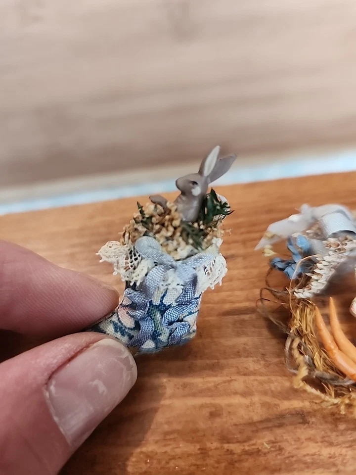 Artisan Miniature Dollhouse Karen Markland 1988 Spring Easter Bunny Decorations - Image 2 of 4