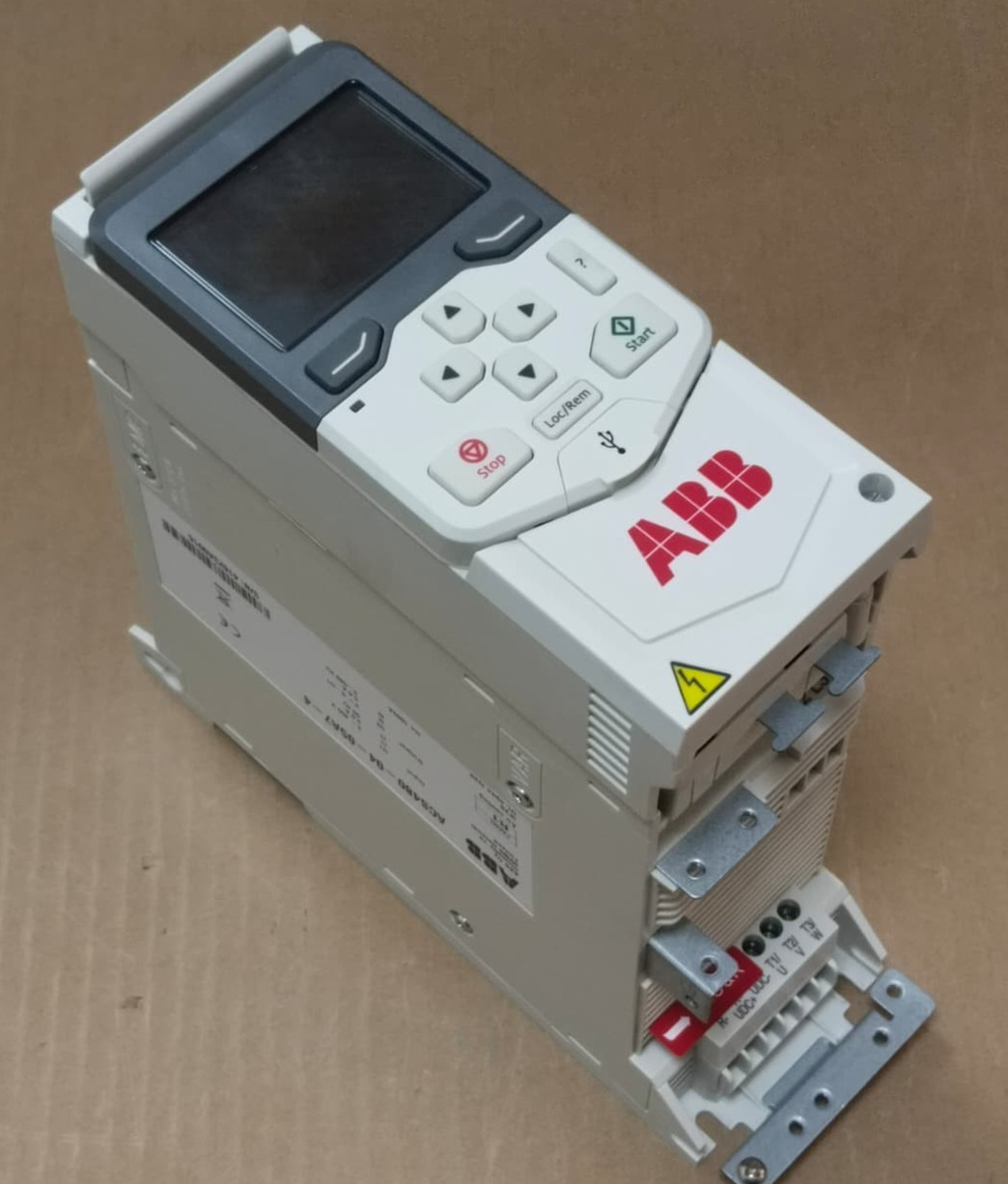 ACS480-04-05A7-4 ABB VFD ACS480 2.2KW 440V WITH KEYPAD MADE IN FINLAND